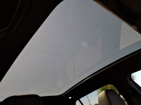 Certified 2021 Volkswagen ID.4 Pro S w/ ID.4 Protection Package (IPT) image 10