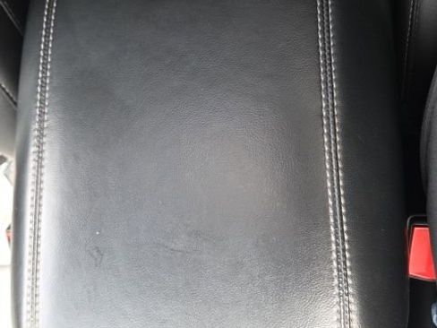 Used 2022 Ford Explorer XLT w/ Equipment Group 202A image 39