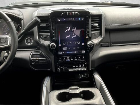 Used 2024 RAM 2500 Laramie w/ Night Edition AWD/4WD image 6