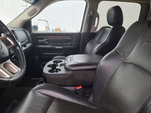 Used 2017 RAM 2500 Laramie image 9