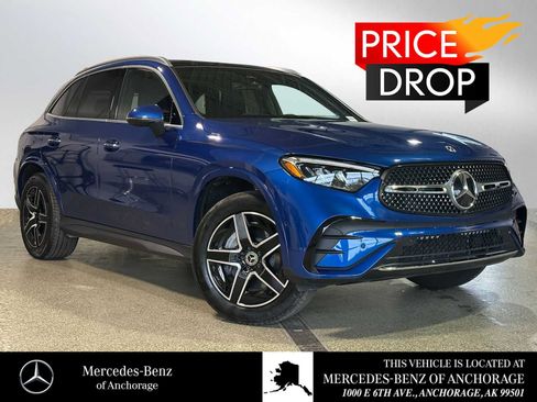 Used 2024 Mercedes-Benz GLC 300 4MATIC image 1