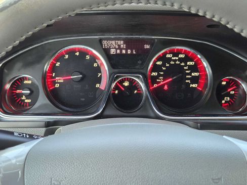 Used 2016 GMC Acadia SLT FWD image 17
