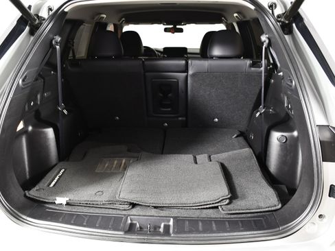 Used 2022 Mitsubishi Outlander SE AWD/4WD image 46