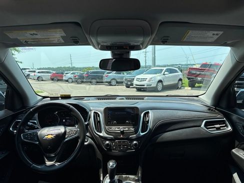 Used 2019 Chevrolet Equinox Premier FWD image 20