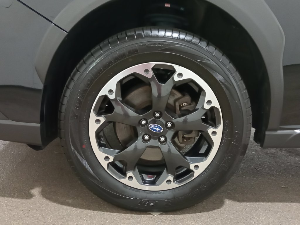 Used 2022 Subaru Crosstrek 2.0i AWD/4WD image 12