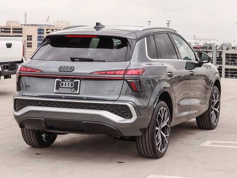New 2026 Audi Q3 quattro 2.0T AWD/4WD image 4