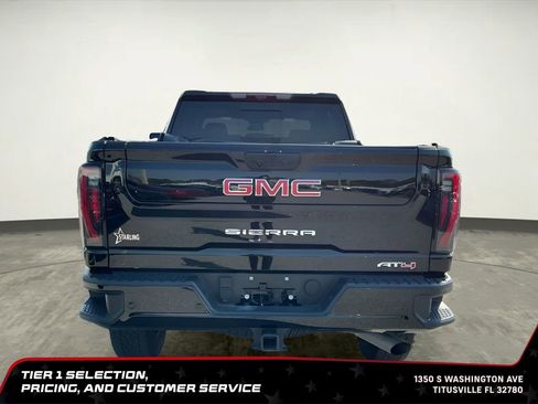 Used 2025 GMC Sierra 2500 AT4 w/ AT4 Premium Plus Package AWD/4WD image 6