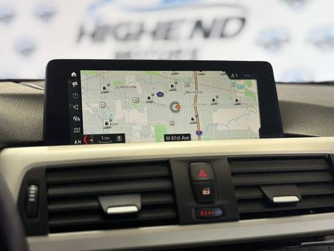 Used 2018 BMW 320i xDrive Sedan w/ Convenience Package image 34