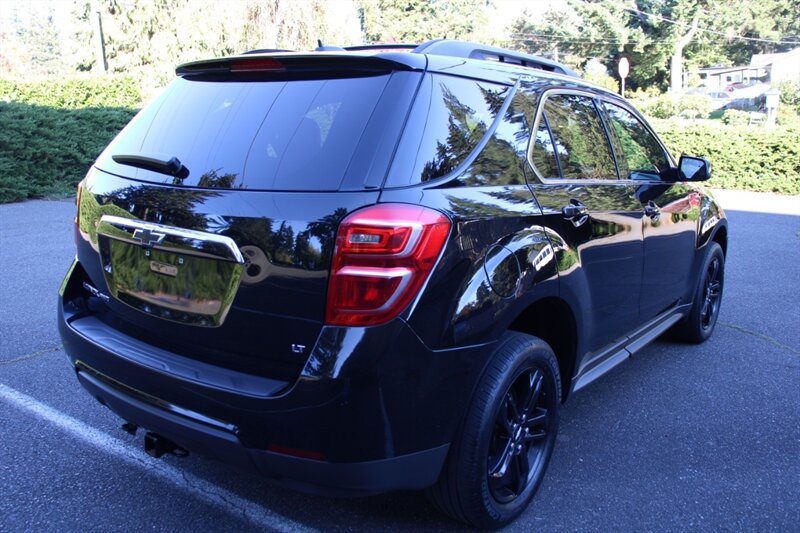 Used 2017 Chevrolet Equinox LT w/ Midnight Edition AWD/4WD image 3