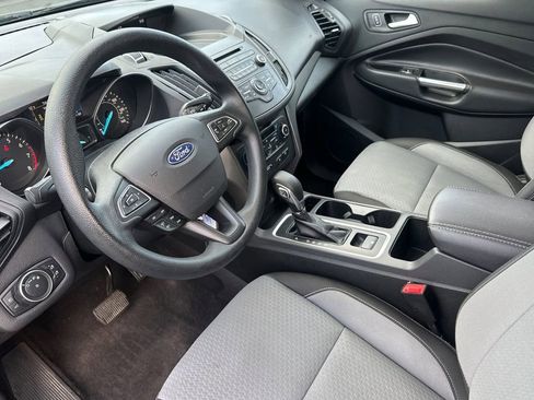 Certified 2018 Ford Escape SE image 12
