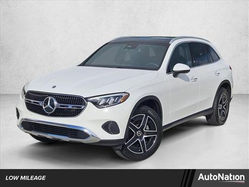 Certified 2026 Mercedes-Benz GLC 300 image 1
