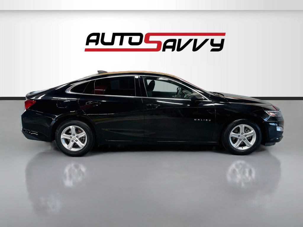 Used 2022 Chevrolet Malibu LS FWD image 8