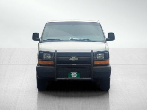 Used 2012 Chevrolet Express 1500 AWD w/ Power Package image 2