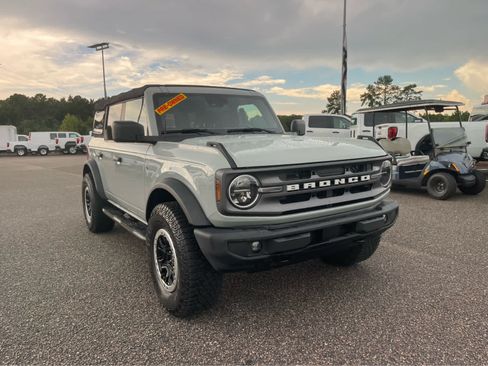 Used 2022 Ford Bronco Big Bend AWD/4WD image 6