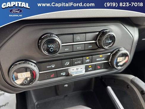 Certified 2023 Ford Bronco Big Bend w/ Sasquatch Package AWD/4WD image 29