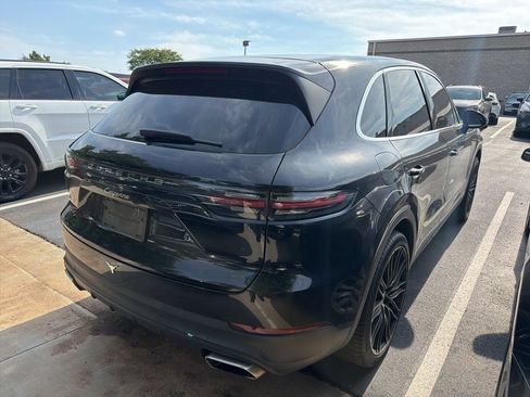 Used 2019 Porsche Cayenne AWD/4WD image 3