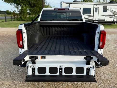 Used 2020 GMC Sierra 1500 SLT image 10