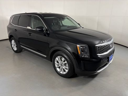 Used 2021 Kia Telluride LX AWD/4WD image 2