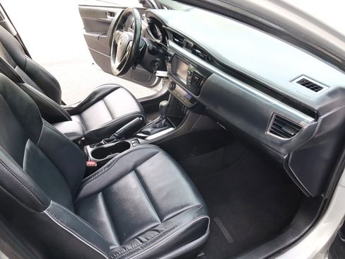 Used 2014 Toyota Corolla S Premium FWD image 17