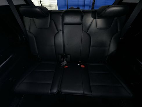 Used 2022 Kia Telluride S image 35