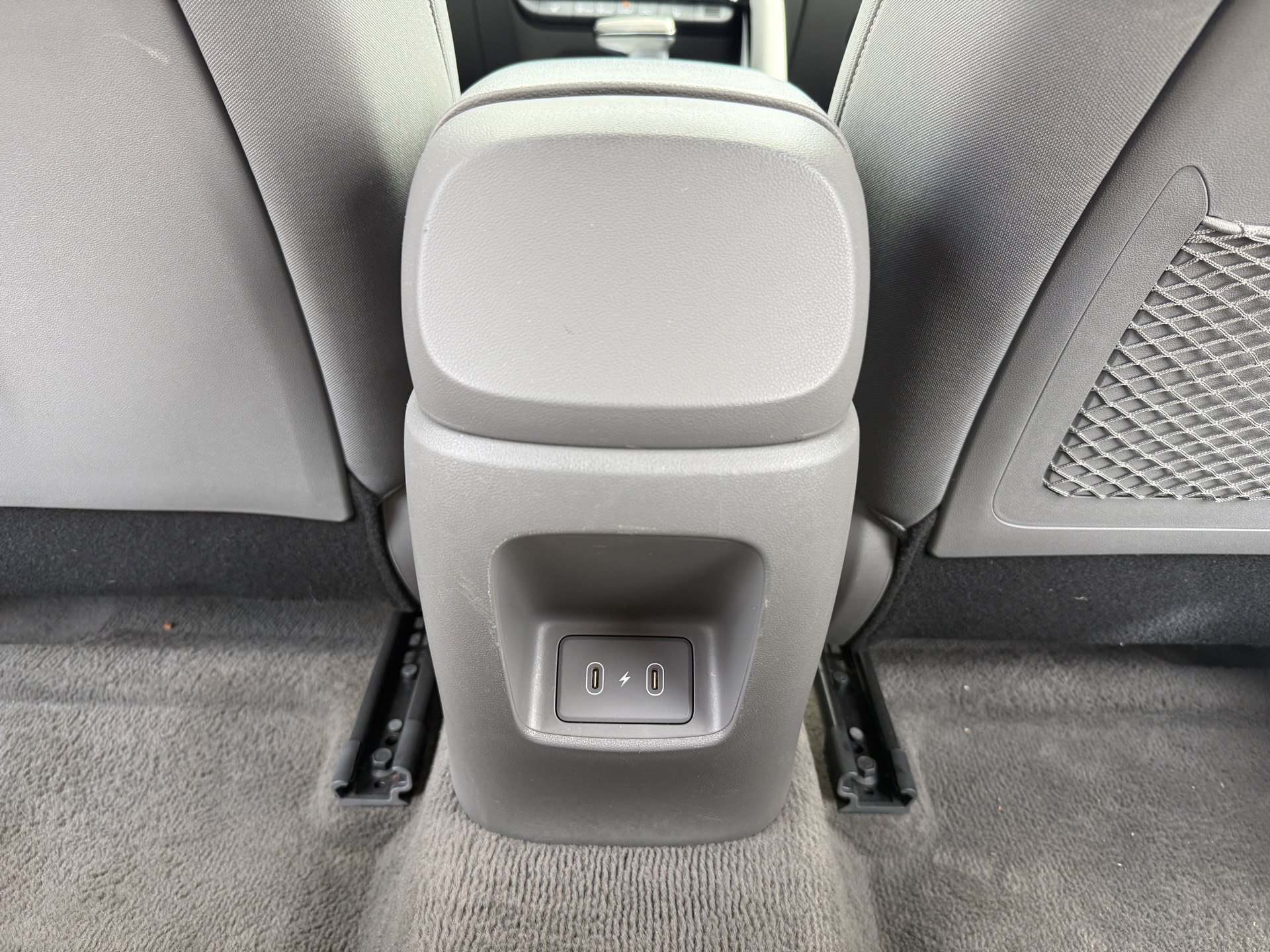 Used 2025 Hyundai Elantra SEL FWD image 33