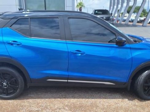 Certified 2024 Nissan Kicks SR image 8