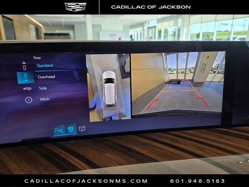 New 2026 Cadillac Escalade Platinum Sport AWD/4WD image 4
