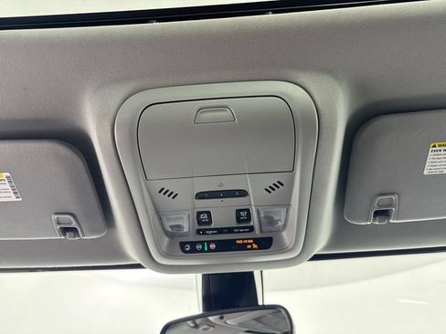 Used 2023 GMC Acadia AT4 w/ Trailering Package AWD/4WD image 11
