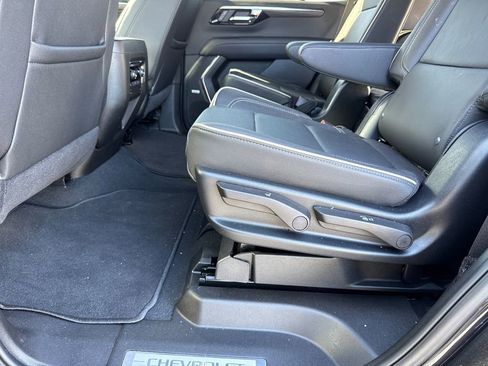 Certified 2025 Chevrolet Tahoe Premier image 21