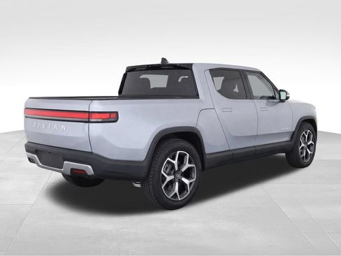 Used 2024 Rivian R1T Adventure AWD/4WD image 4