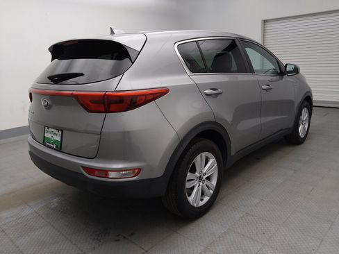 Used 2019 Kia Sportage LX FWD image 9