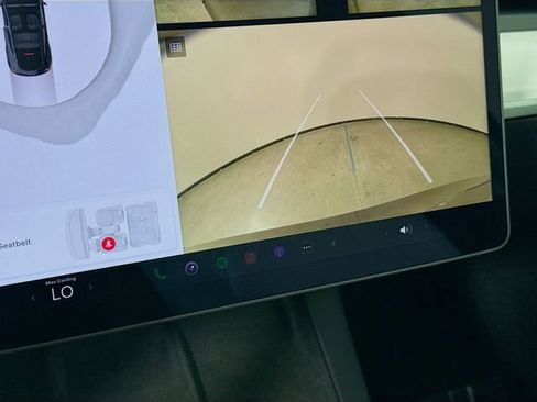 Used 2024 Tesla Model Y Long Range image 14