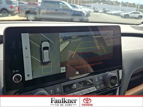 Certified 2025 Toyota Grand Highlander AWD image 19