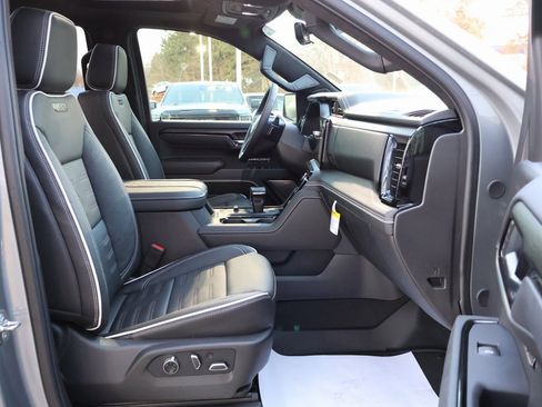 New 2025 GMC Sierra 1500 AT4X image 41