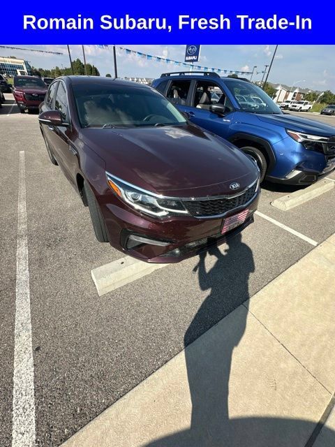 Used 2020 Kia Optima LX FWD image 1