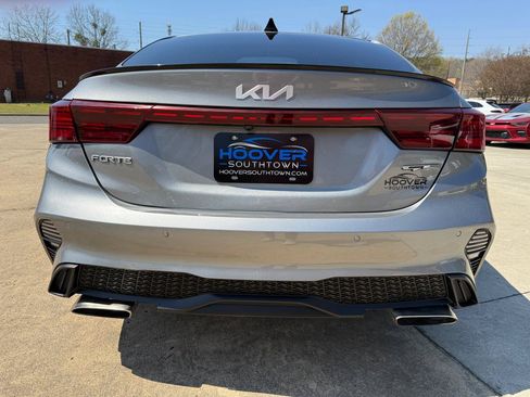 Used 2022 Kia Forte GT w/ GT2 Package FWD image 4