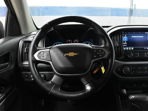 Used 2020 Chevrolet Colorado LT AWD/4WD image 6