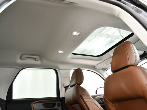 Used 2025 Ford Bronco Sport Outer Banks w/ Outer Banks Tech Package+ image 18