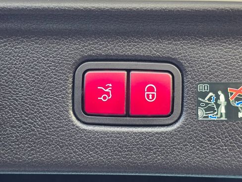 Used 2022 Mercedes-Benz S 500 4MATIC image 82