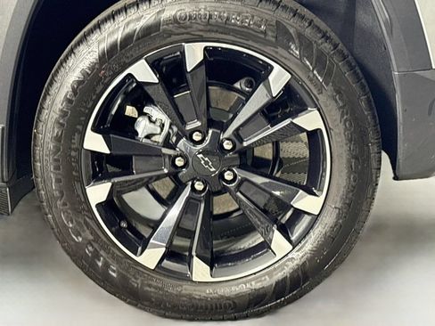 Used 2026 Chevrolet Equinox RS w/ Safety and Technology Package AWD/4WD image 33