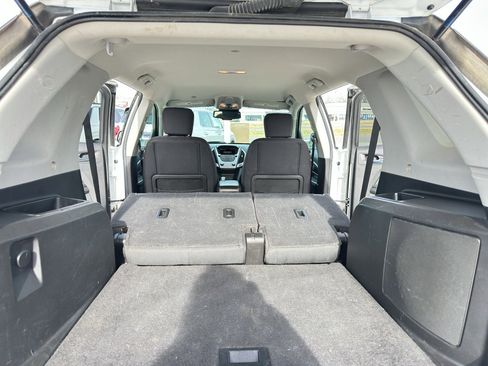 Used 2014 GMC Terrain SLE image 32