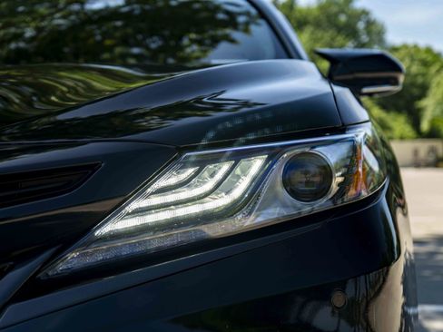 Used 2024 Toyota Camry XSE w/ Navigation Package FWD image 10