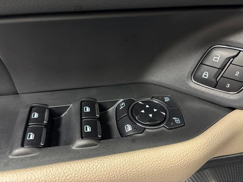 Used 2024 Ford Expedition Limited RWD image 35