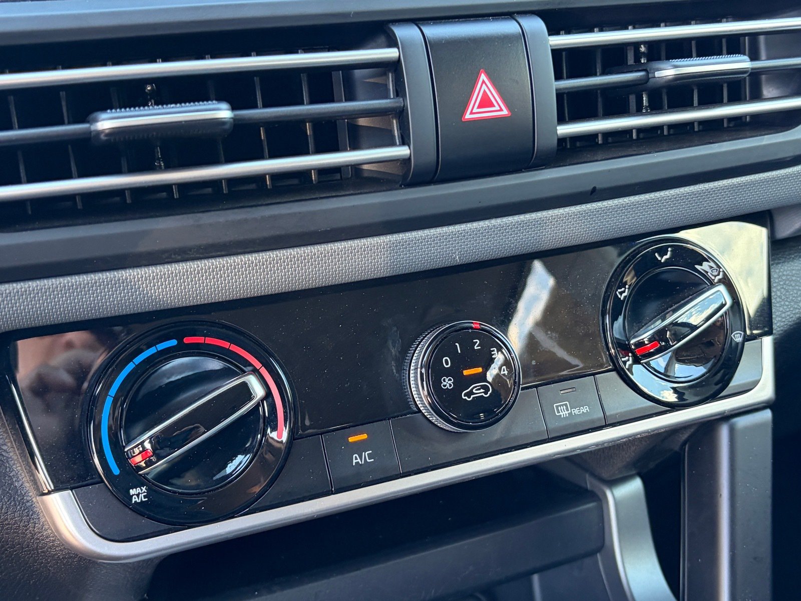 Certified 2021 Kia Seltos LX AWD/4WD image 25