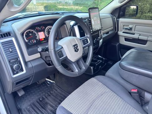 Used 2009 Dodge Ram 1500 Truck SLT AWD/4WD image 16