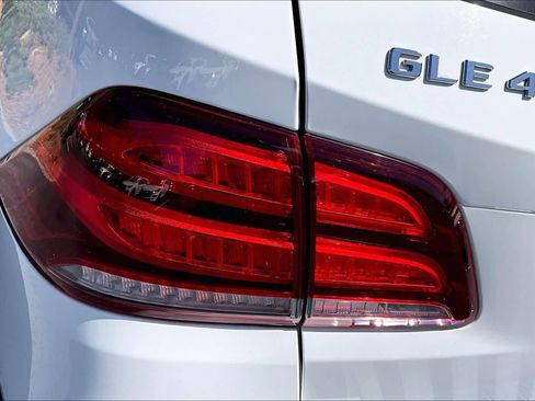 Used 2019 Mercedes-Benz GLE 400 GLE 400 image 29