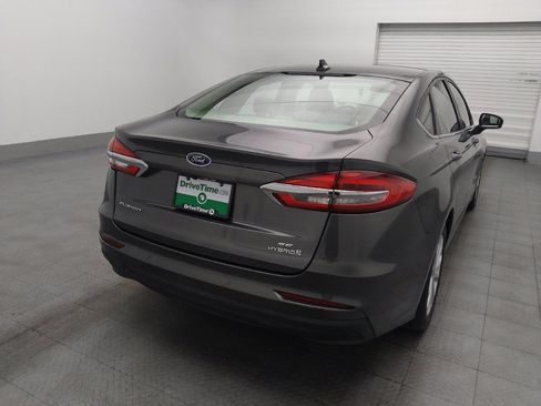 Used 2019 Ford Fusion SE FWD image 7