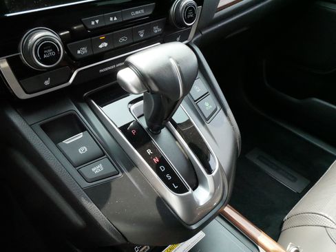 Used 2022 Honda CR-V Touring image 22