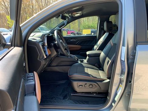 Used 2023 GMC Canyon AT4 AWD/4WD image 26