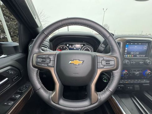 Used 2023 Chevrolet Silverado 3500 High Country image 20